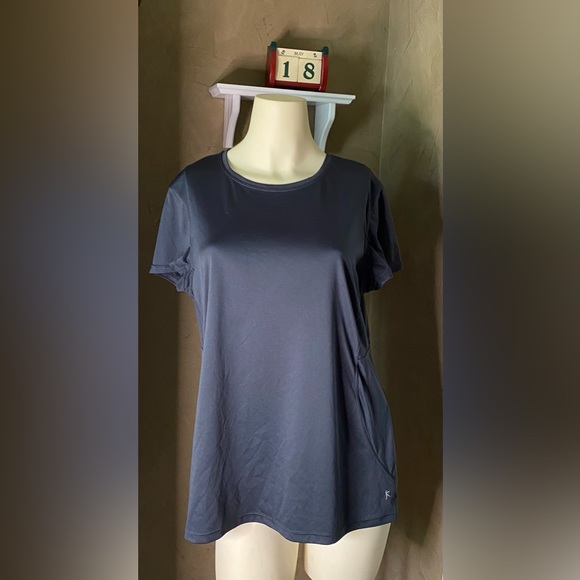 Danskin Now Semi-Fitted Grey Workout T-Shirt - Women's X Large (16-18) - Picture 8 of 9